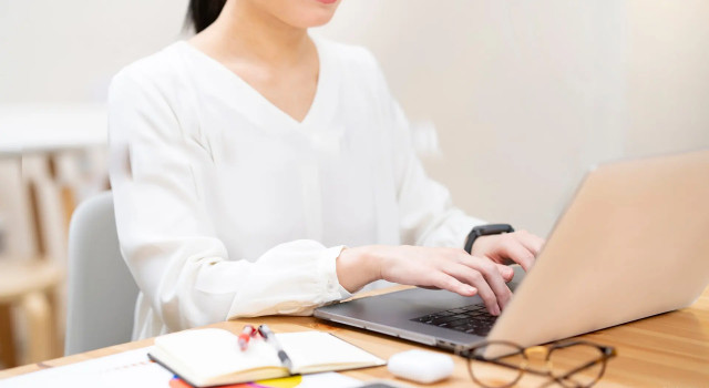 「産後パパ育休」と「育児休業」の違い 「産後パパ育休」と「育児休業」の違い